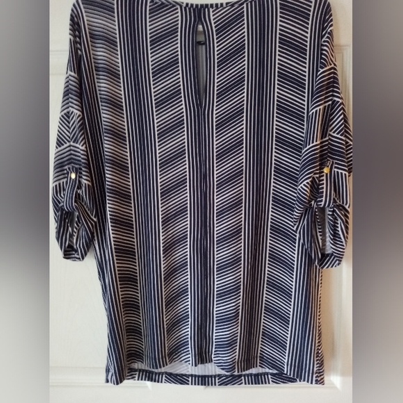 Women's dress shirt - Picture 5 of 7